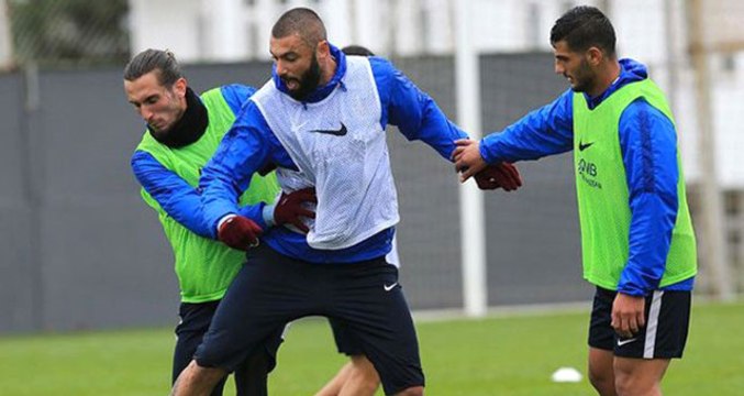 Trabzonspor'da Sakatlanan Burak Yılmaz, Kadrodan Çıkartıldı