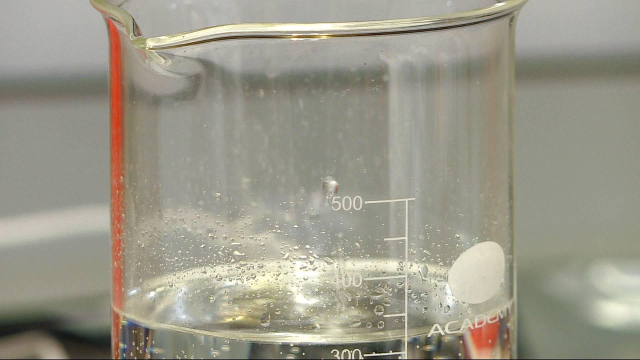 UK scientists use graphene filter to make dirty water drinkable