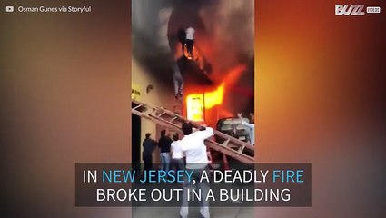 People jump from balcony to escape deadly fire (Ls News)