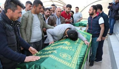 Nevşehir'de kazada ölen öğrenciler toprağa verildi