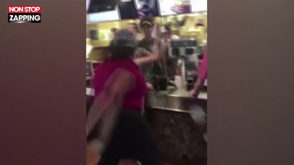 Floride : Une employée de McDonald's gifle une cliente (vidéo)