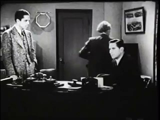 The Whispering Shadow [1933]- Chapter 1 - Master Magician