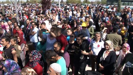 Türk Yıldızları ve Solo Türk’ten muhteşem gösteri