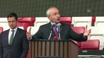 Kılıçdaroğlu: 'Şehitler ve gaziler arasında asla ve asla ayrım yapılamaz' - İZMİR