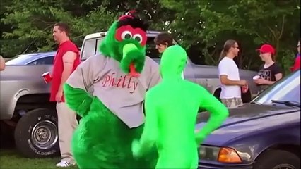 1 Second of every Its Always Sunny In Philadelphia episode