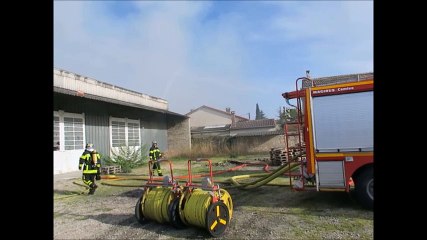 Incendie d'un entrepôt à Monteux