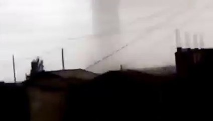 Une grosse tornade a Batna إعصار يضرب باتنة