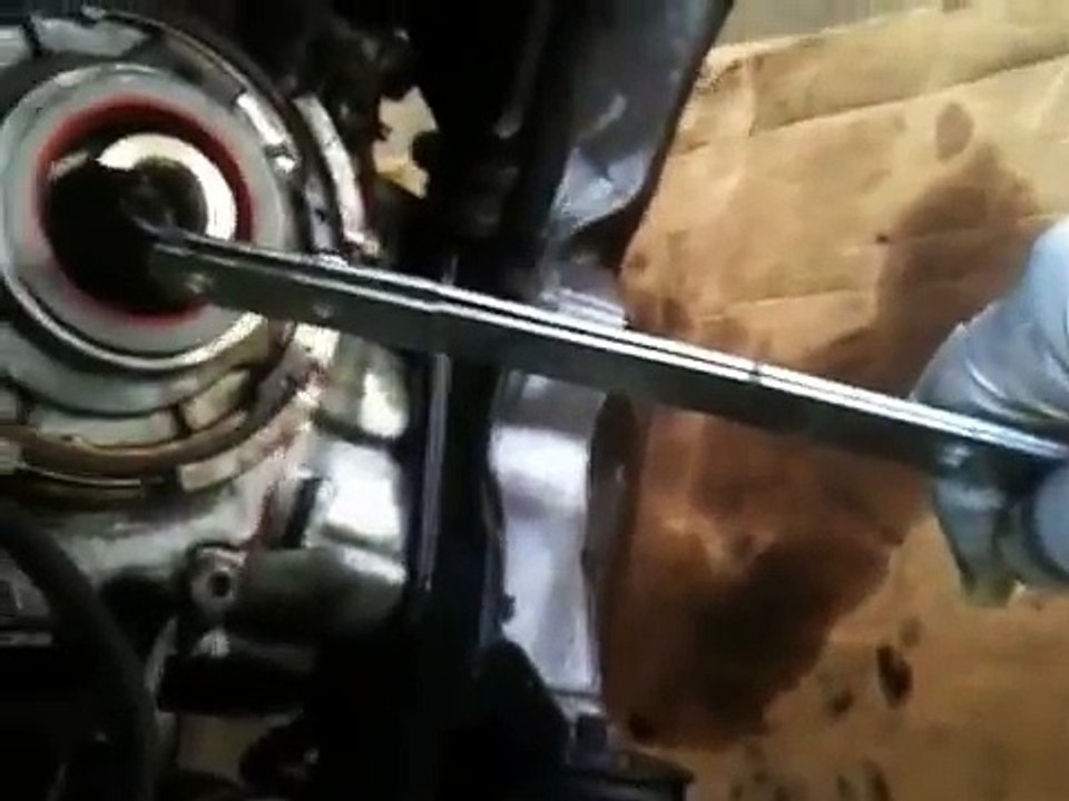 Saab oil leak crankshaft front seal & O ring replaced