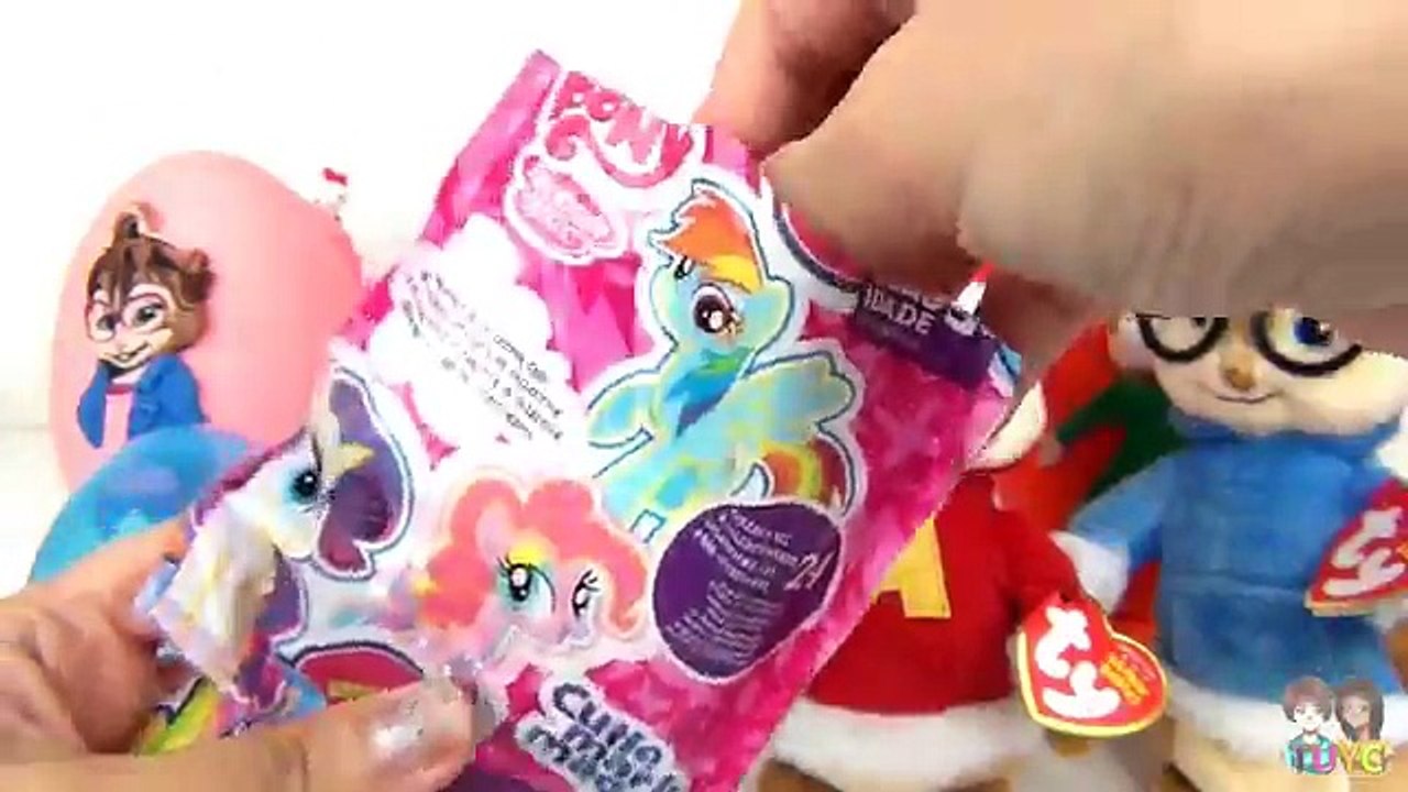 Alvin and the Chipmunks Play-Doh Eggs with The Chipettes | Toys Unlimited