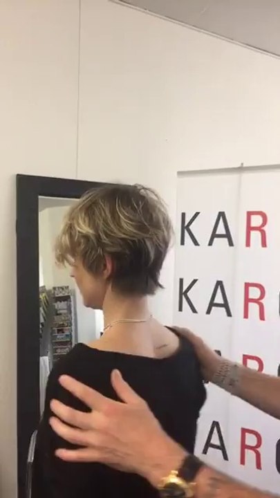 Short layered haircut tutorial for women - Short Haircut Techniques