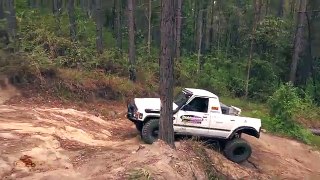 Modified Land Rover, Jeep and Nissan, Who wins? Offroading 4x4