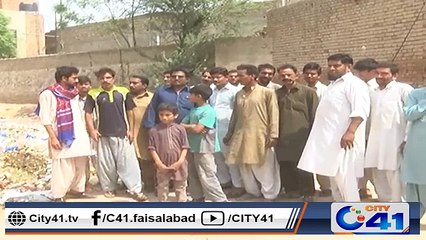 ٹوبہ ٹیک سنگھ وریام روڈ پر کوڑا کرکٹ کے ڈھیر ۔ ۔ ۔