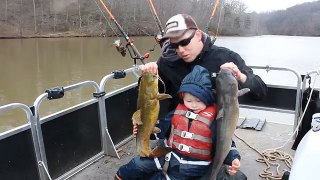 How to Catch Catfish - Fishing for catfish in winter