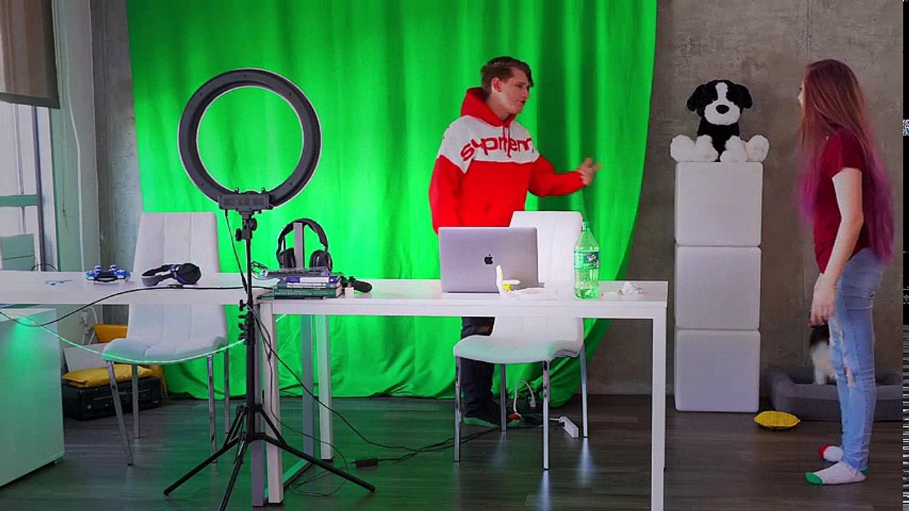 DELETING BOYFRIEND’S FORTNITE ACCOUNT PRANK! *HE CRIED* | Funny Prenk's and Funny Videos