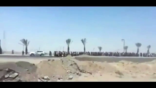 IŞİD 4500 Iraklı askeri böyle yürüttü