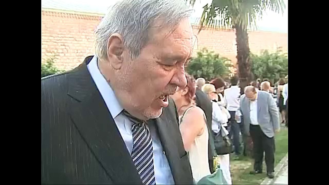 İlber Ortalı: Ay ne b.k bir kanal