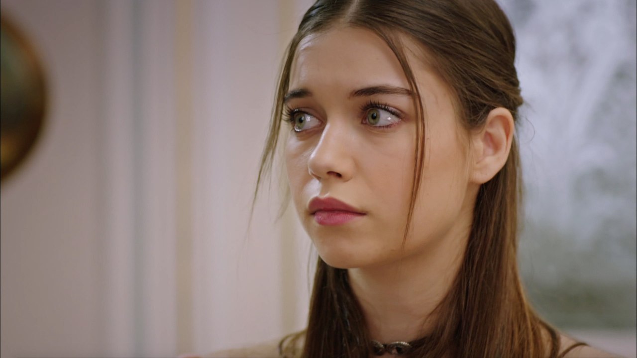 Fazilet Hanım ve Kızları 43. Bölüm Seni Hiç Unutmayacağız