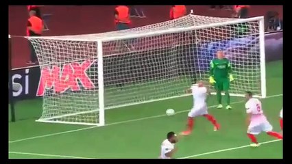 Dokuz gollü 'Süper' maçta kupaya Barcelona uzandı