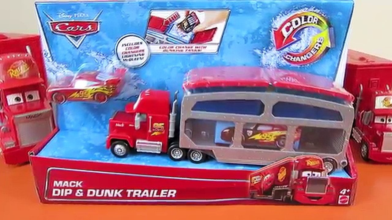 CARS MACK TRUCK DIP & DUNK COLOR CHANGERS TRAILER LIGHTNING MCQUEEN COLOR SHIFTERS