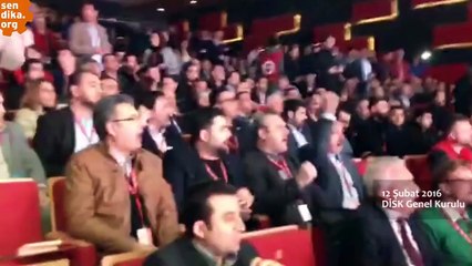 Bakan Soylu’nun DİSK Genel Kurulu’nda protesto edildiği anlar böyle görüntülendi
