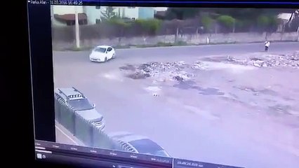 Diyarbakır&#39;daki saldırıda kullanılan bombalı araç bu mu?