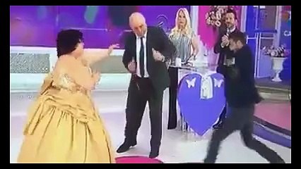 Apaçi efsanesi Seda Sayan&#39;ın evlilik programında geri döndü