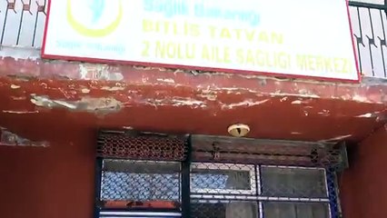 Hamile kedi doğum için Aile Sağlığı Merkezi&#39;ne gitti