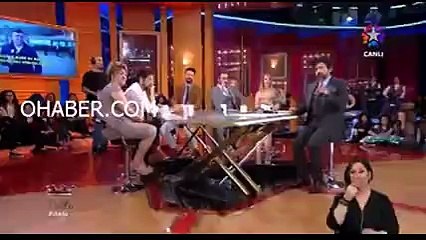 Okan Bayülgen, Mevlüt Yüksel&#39;in ZDF&#39;nin önündeki &#39;haberiyle&#39; dalga geçti