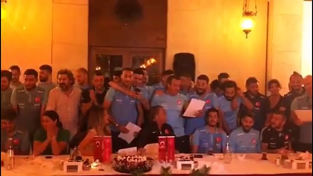 Milli Takım oyuncuları Bağdat şarkısını EURO 2016 için yorumladı