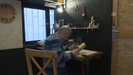 Standart Dışı Ahşap Eserler İlgi Çekiyor"