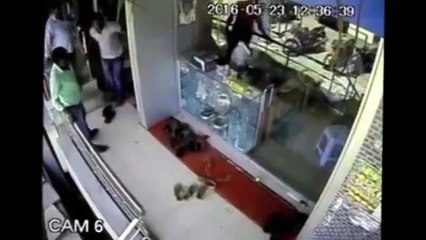 Maymun kuyumcuyu soydu