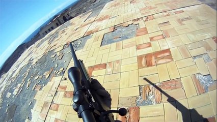 Un joueur Airsoft chute d'un toit par manque d'attention