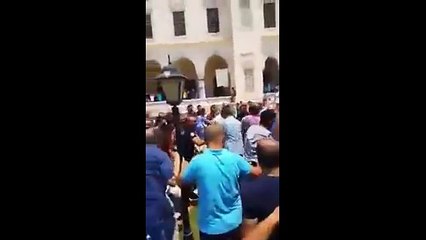 Ya patlasaydı; onlarca Adanalı 'canlı bomba'ya tekme tokat girişti!