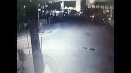 Erdoğan&#39;ın otelini basmaya giden cuntacılar vatandaşa adres sormuşlar