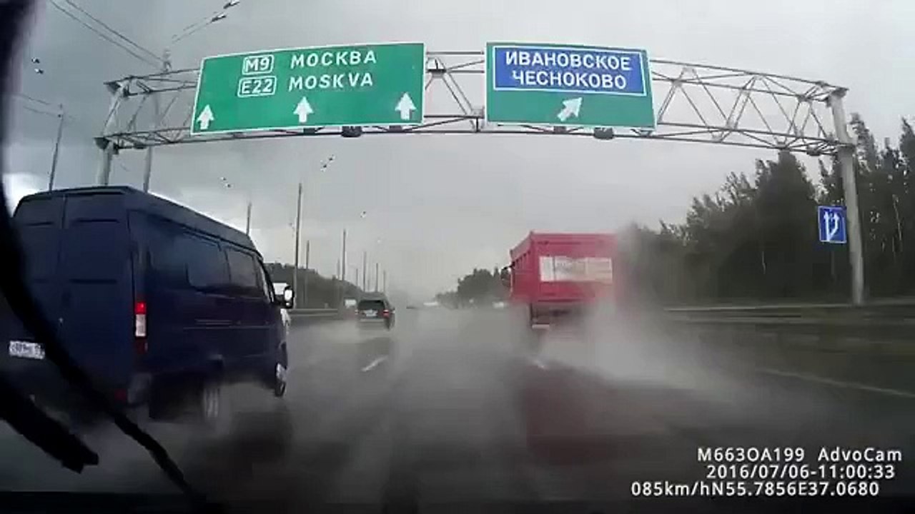 Lamborghini'nin yaptığı ilginç kaza
