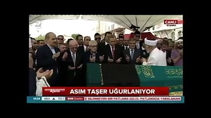 İmamın cenaze törenindeki &#39;dua jesti&#39; Erdoğan&#39;ı şaşırttı