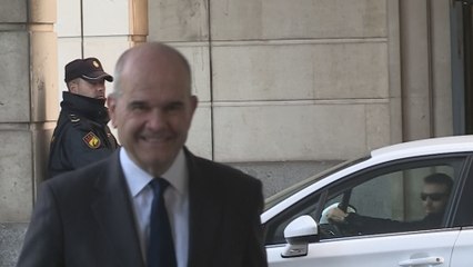 Chaves: "Sabía que en la Junta se daban ayudas sociolaborales pero no cómo"