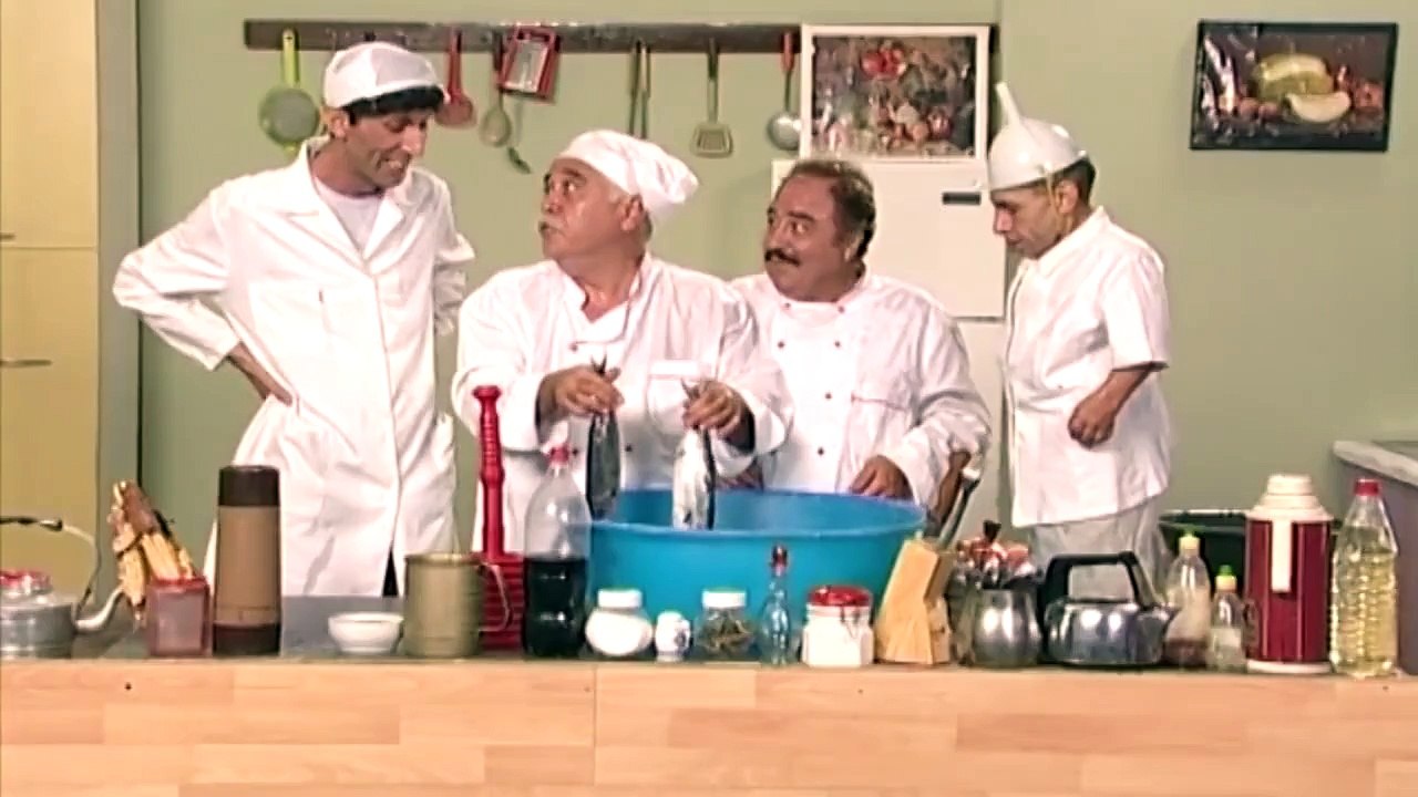 Levent Kırca ölüm yıldönümü anısına: Olacak O kadar, "Ne halt yiyoruz aşçılar?"