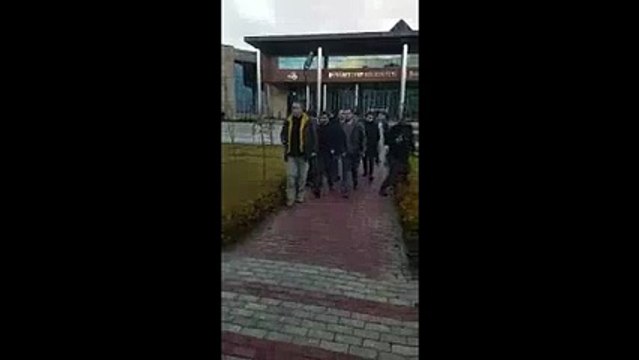 Van Büyükşehir Belediyesi Eş Başkanı Bekir Kaya böyle gözaltına alındı