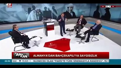 Gülen&#39;in eski sağ kolu Latif Erdoğan: Ayşenur Bahçekapılı&#39;nın çantasının çalınması tamamen FETÖ kurgusudur