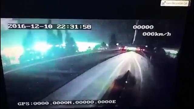 Polis durdurunca canlı bomba kendisini böyle patlattı