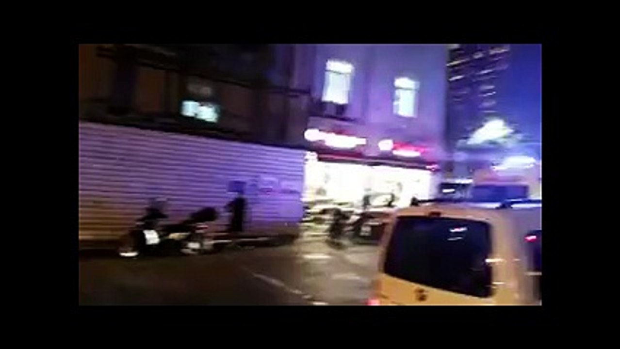 Dolmabahçe'deki bombalı saldırı sonrası Taksim Meydanı'ndan görüntüler