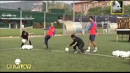 Messi ve Suarez drone vurmak için yarıştı