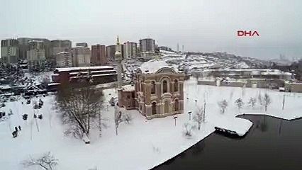 Beyaza bürünen İstanbul havadan görüntülendi