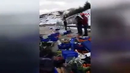 Afyonkarahisar&#39;da 11 araçlık zincirleme kaza