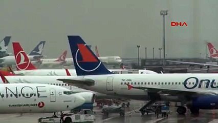 THY uçağına yıldırım çarptı