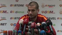 Galatasaraylı Eren Derdiyok: Zor goller attım, basit goller kaçırdım