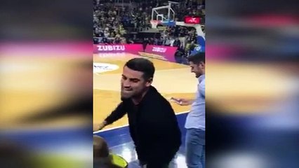 Volkan Demirel'den küfürlü tezahürat: Cimbom'a böyle, her sene böyle...