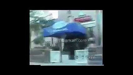 Şehit Emniyet Müdürü Okkan, kızını ve eşini Diyarbakır&#39;da gezdirirken...