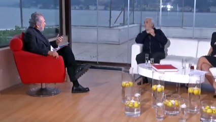 Müjdat Gezen: Annem namazdan sonra yanına çağırdı...